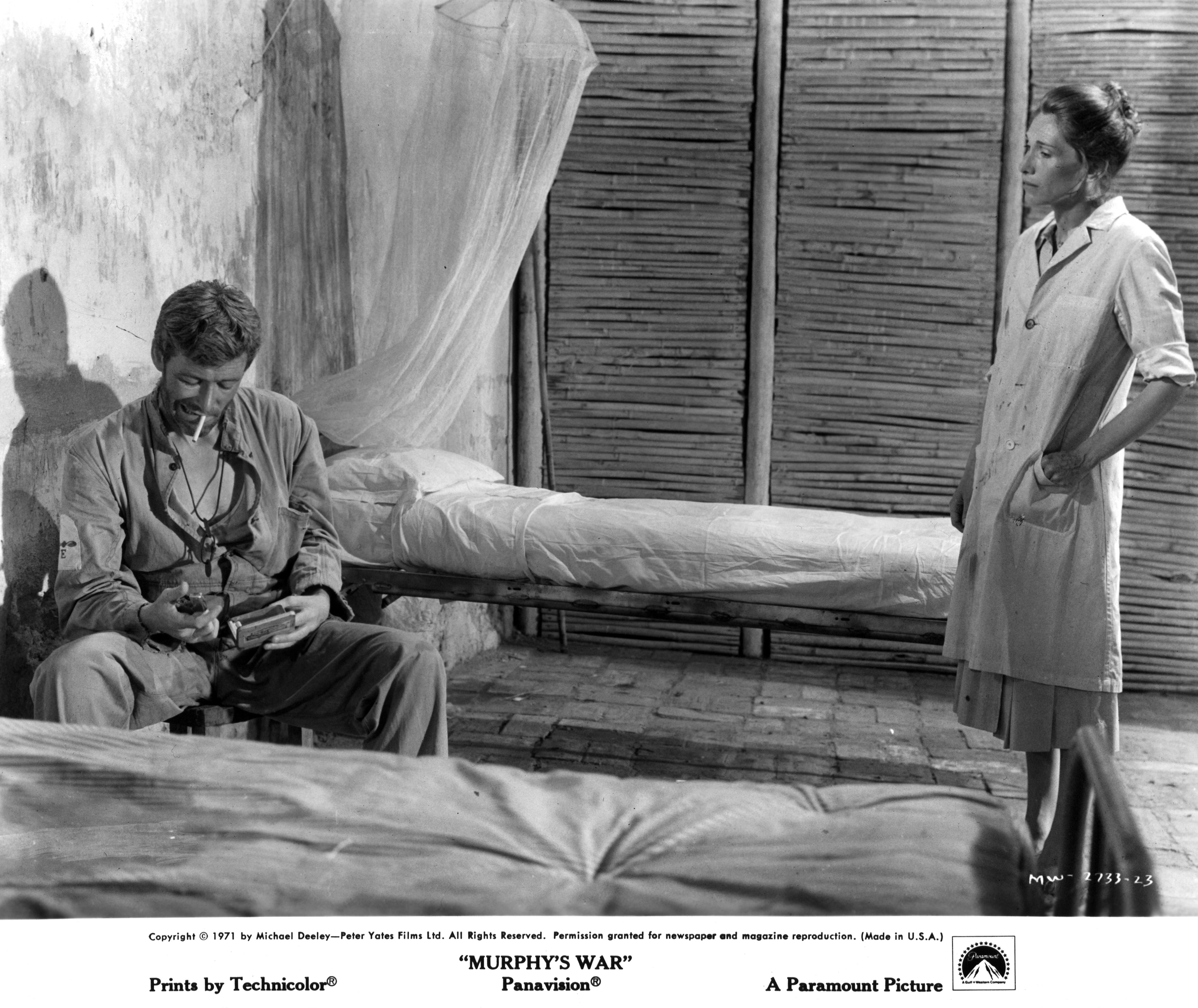 Still of Peter O'Toole and Siân Phillips in Murphy's War (1971)