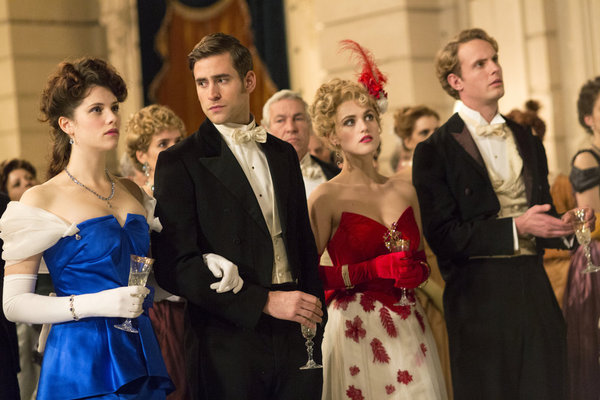 Still of Jessica De Gouw, Katie McGrath, Oliver Jackson-Cohen and Jack Fox in Dracula (2013)