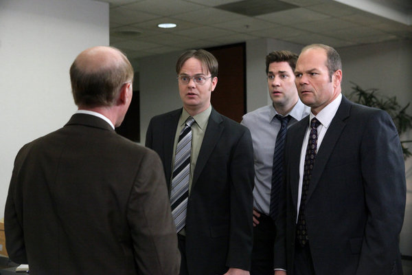Still of Chris Bauer, Rainn Wilson and John Krasinski in The Office (2005)