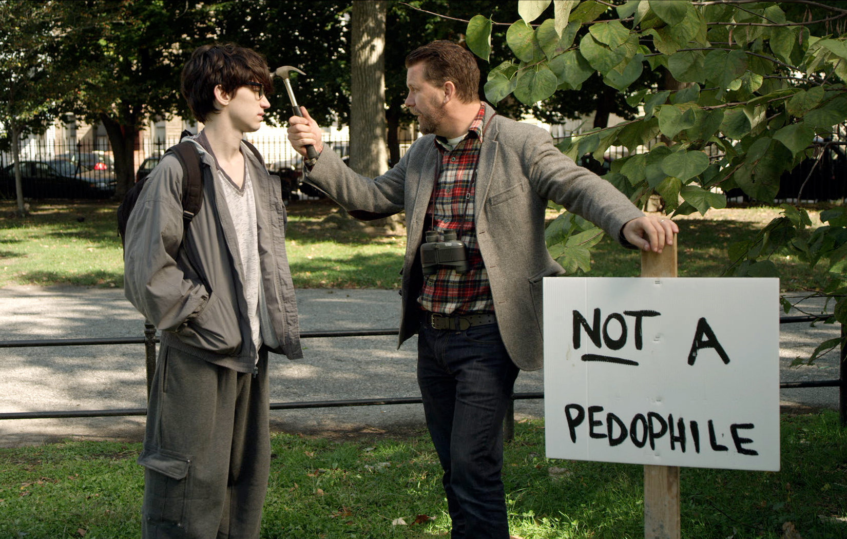 Liam Aiken and Gavin McInnes in How to Be a Man (2013)