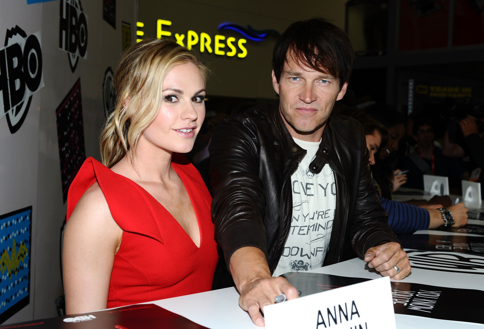 Anna Paquin and Stephen Moyer