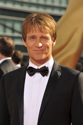 Stephen Moyer at event of The 61st Primetime Emmy Awards (2009)