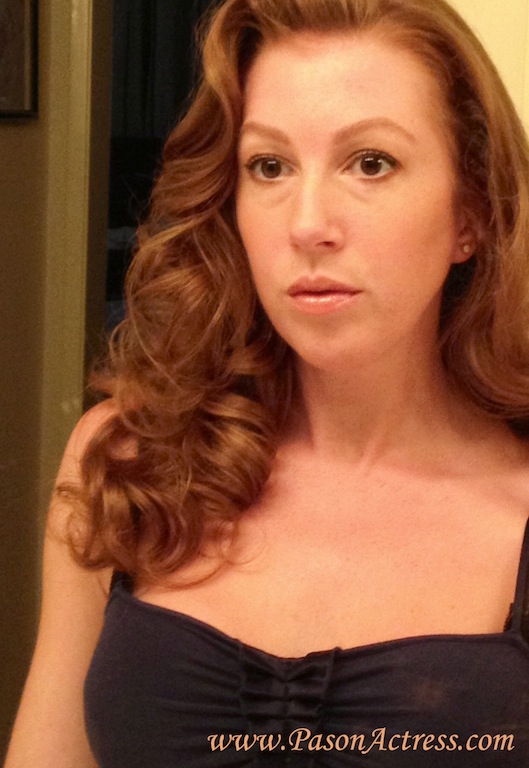 Pason Actress 40s Hair Style. When I curl my hair, run fingers threw it, this is how it comes out.