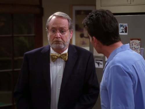 Still of Charlie Sheen and Martin Mull in Two and a Half Men (2003)