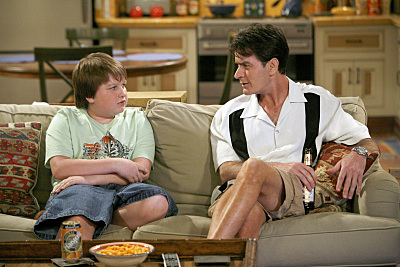 Still of Charlie Sheen and Angus T. Jones in Two and a Half Men (2003)