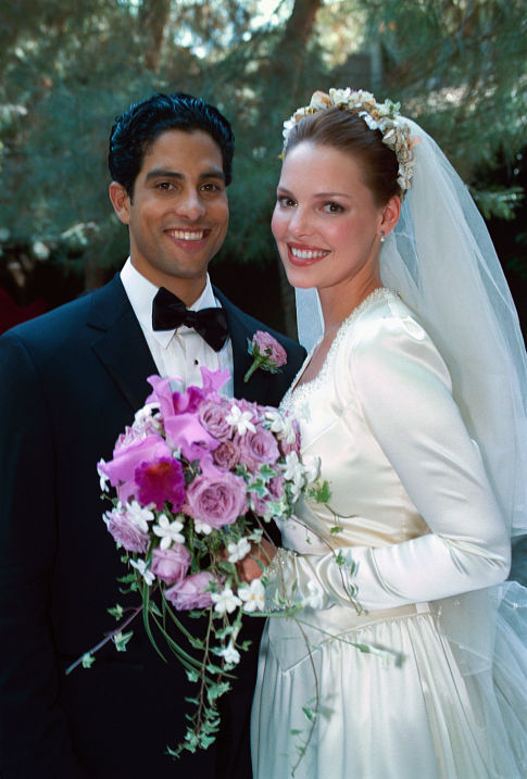 Katherine Heigl and Adam Rodriguez in Roswell (1999)