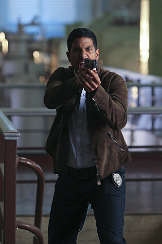 Still of Adam Rodriguez in CSI Majamis (2002)