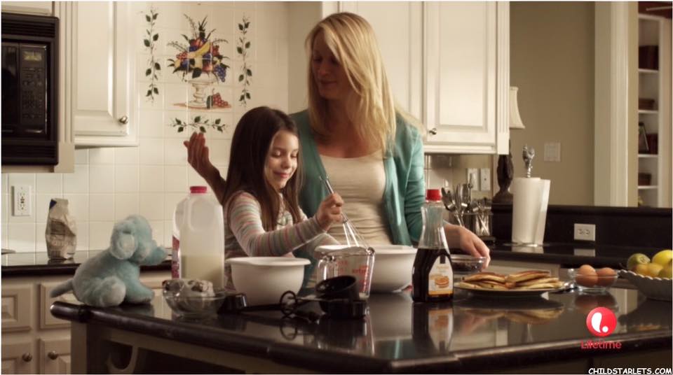 Taken for Ransom- Lifetime Movie (Kenzie Pallone with her TV mom Teri Polo)
