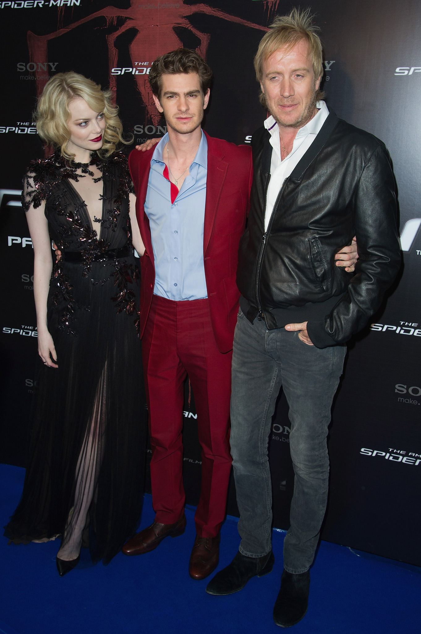 Rhys Ifans, Emma Stone and Andrew Garfield at event of Nepaprastas Zmogus-Voras (2012)