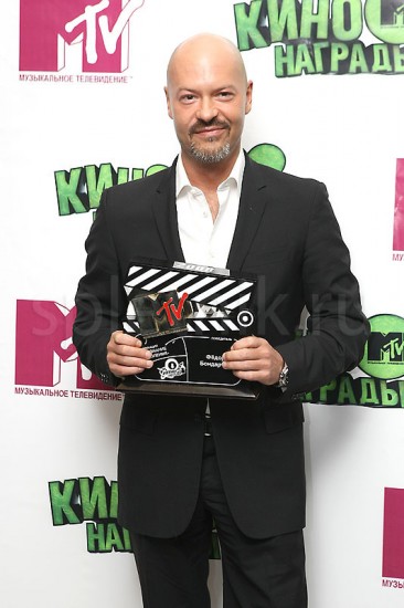 Fedor Bondarchuk and his Generation Award on MTv Russia Movie Awards 2008