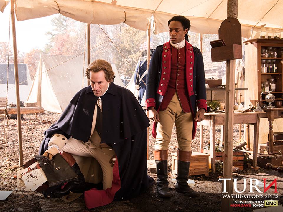 Still of Ian Kahn and Gentry White in TURN: Washington's Spies (2015)