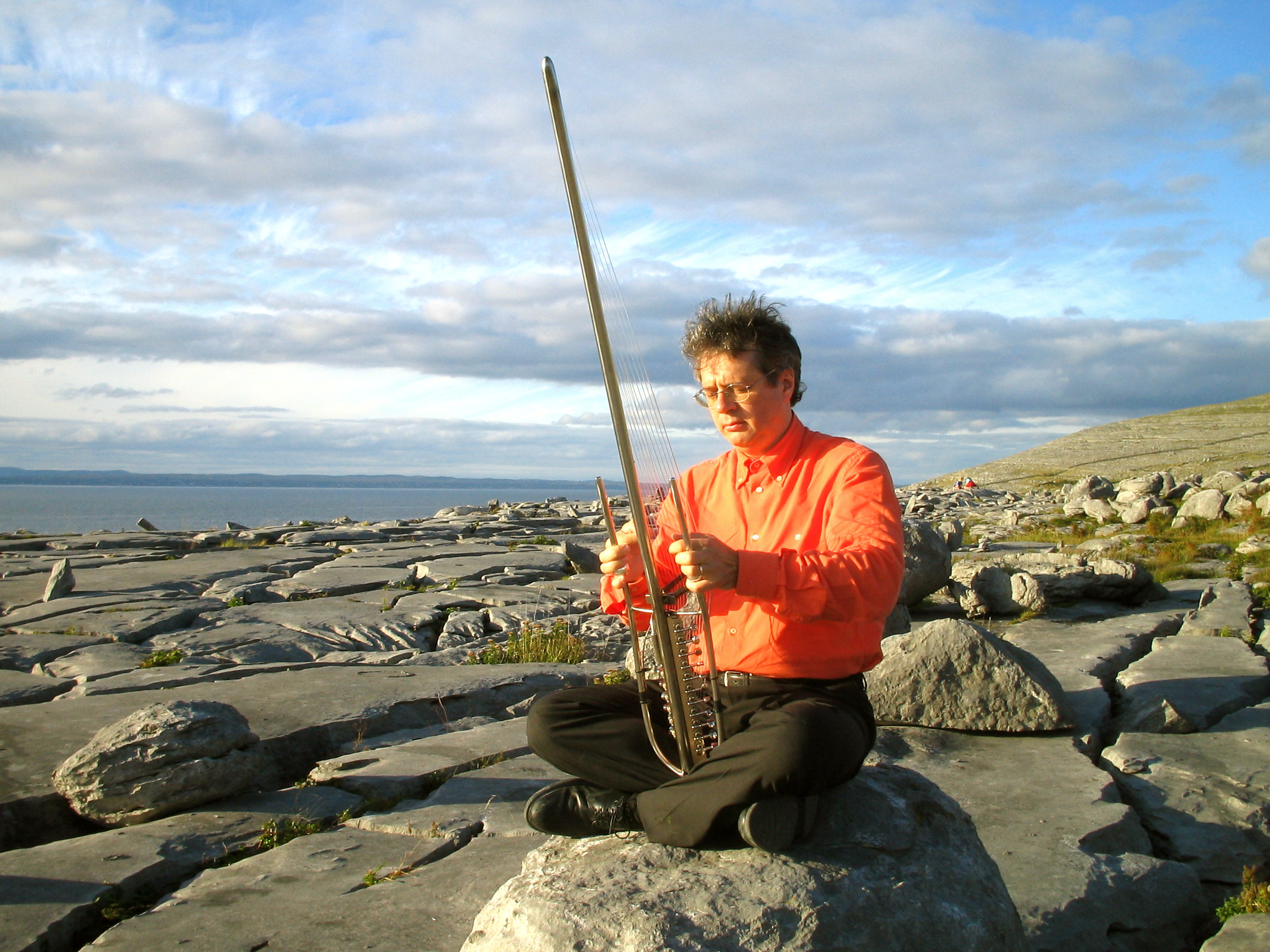 Jacques Burtin playing the Gravi-Kora, Burren (Ireland), August 2006