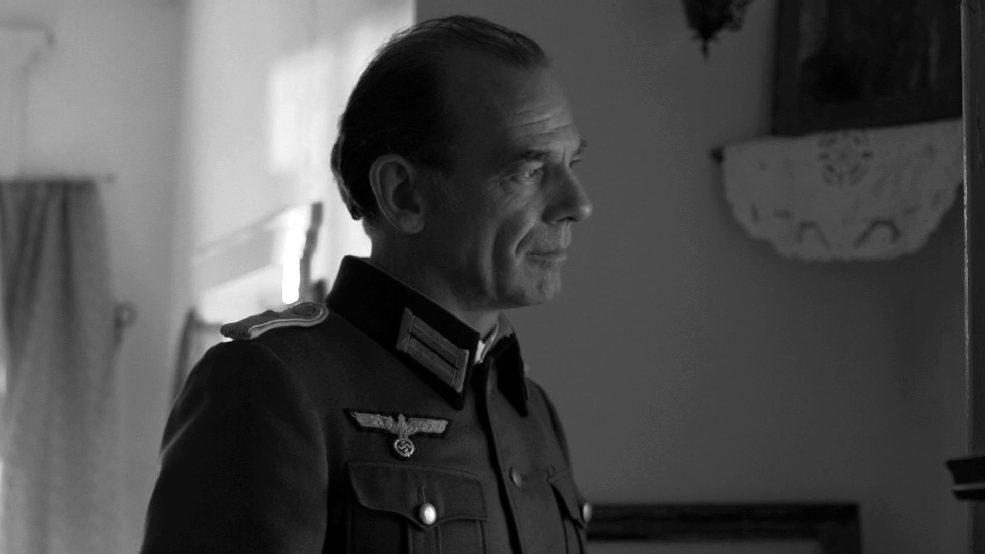 Wehrmacht officer Kraft played by Martin Wuttke