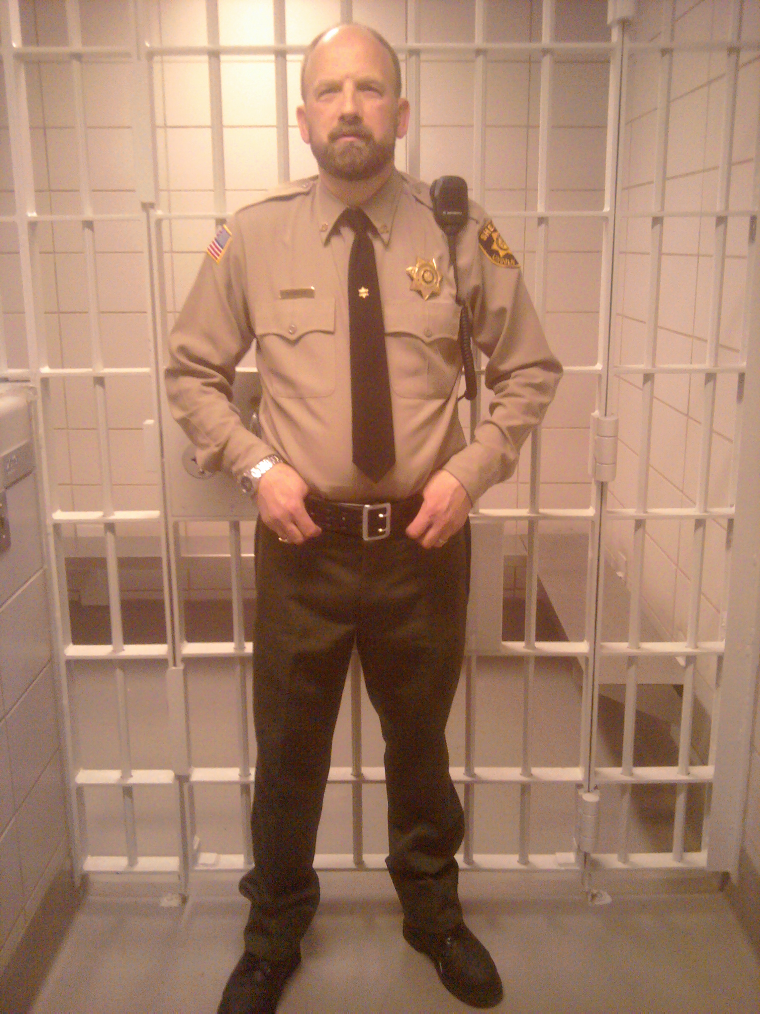 Dennis Rees as Lincoln County Sheriff in 