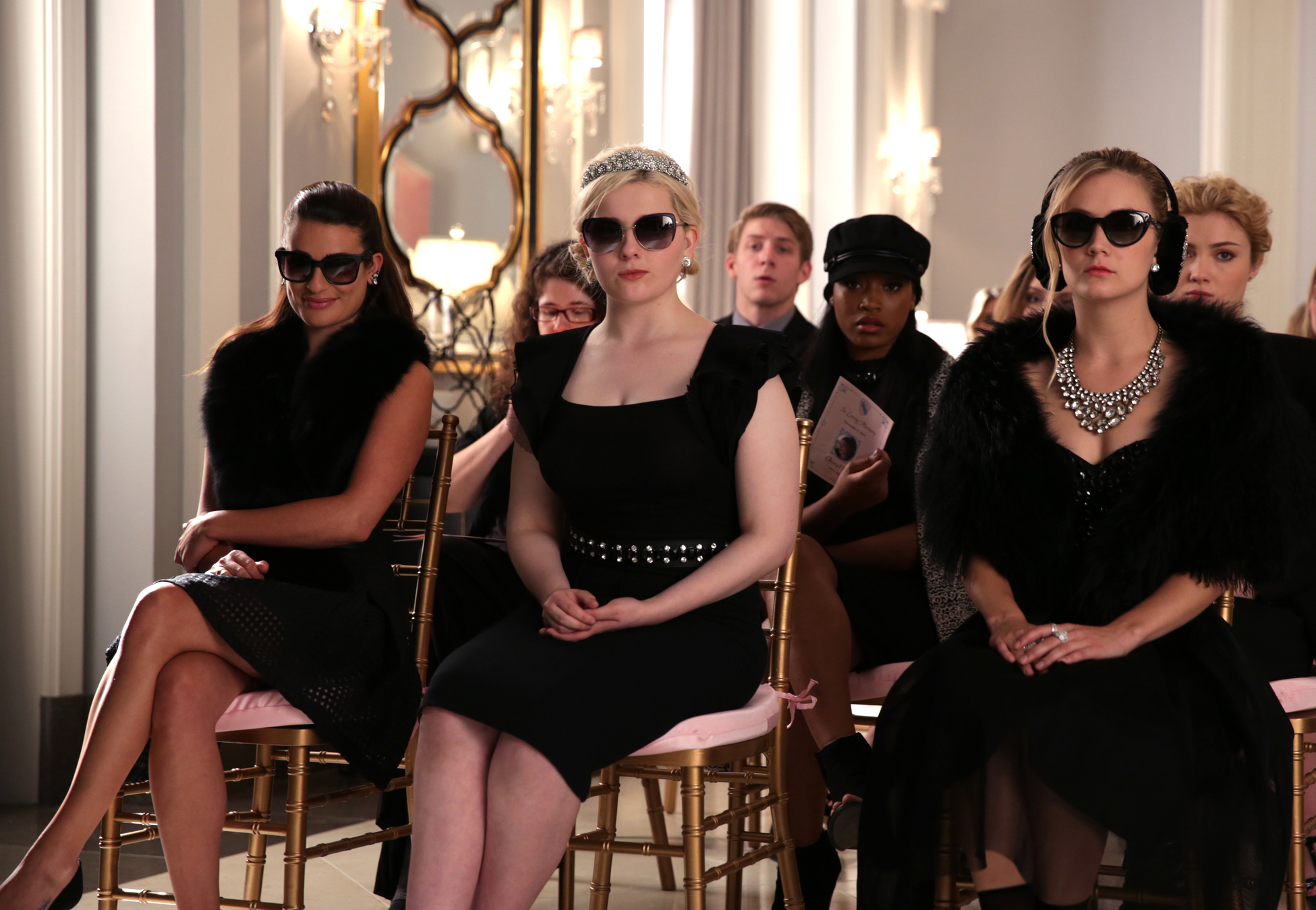 Still of Lea Michele, Abigail Breslin, Skyler Samuels, Keke Palmer, Breezy Eslin and Billie Lourd in Scream Queens (2015)