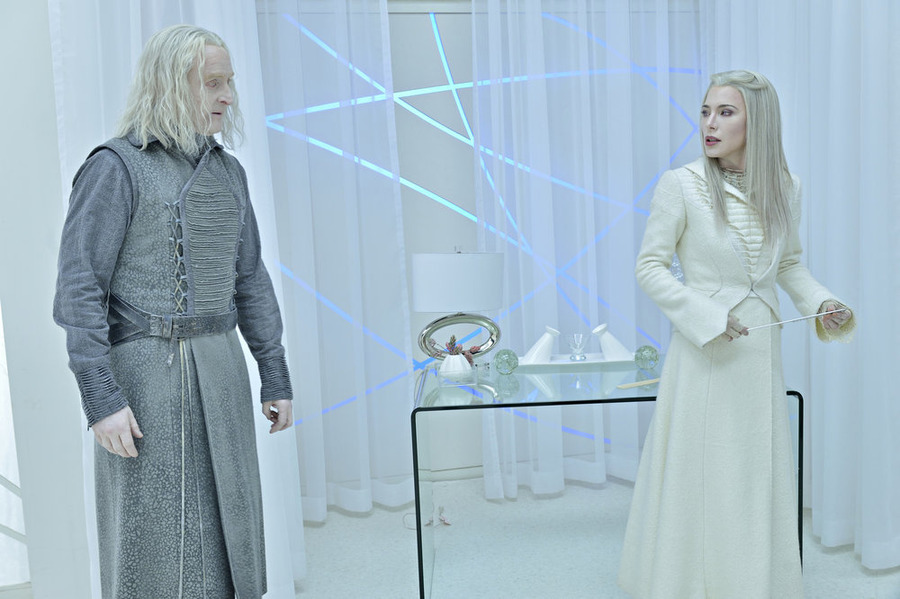 Still of Tony Curran and Jaime Murray in Defiance (2013)