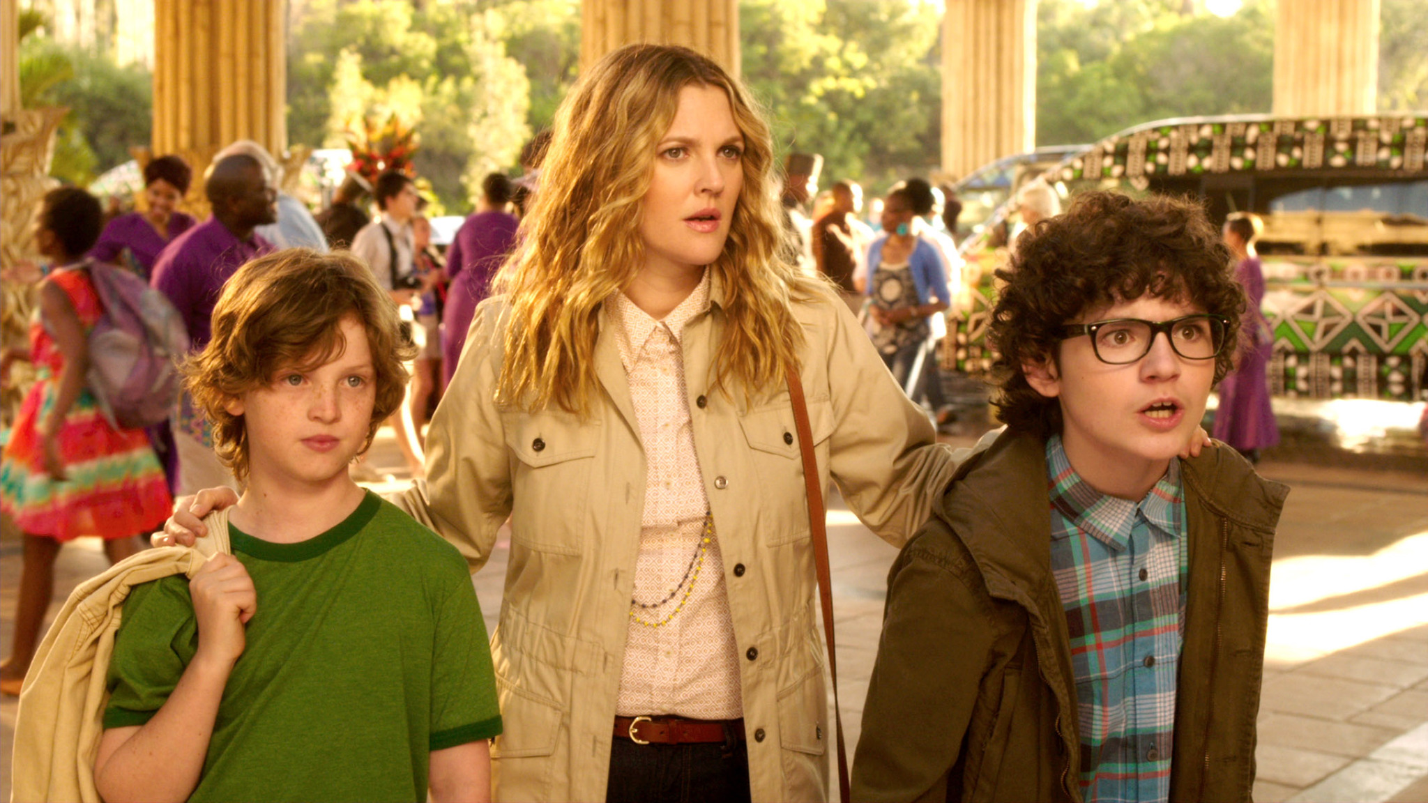 Still of Drew Barrymore, Kyle Red Silverstein and Braxton Beckham in Kartu ne savo noru (2014)