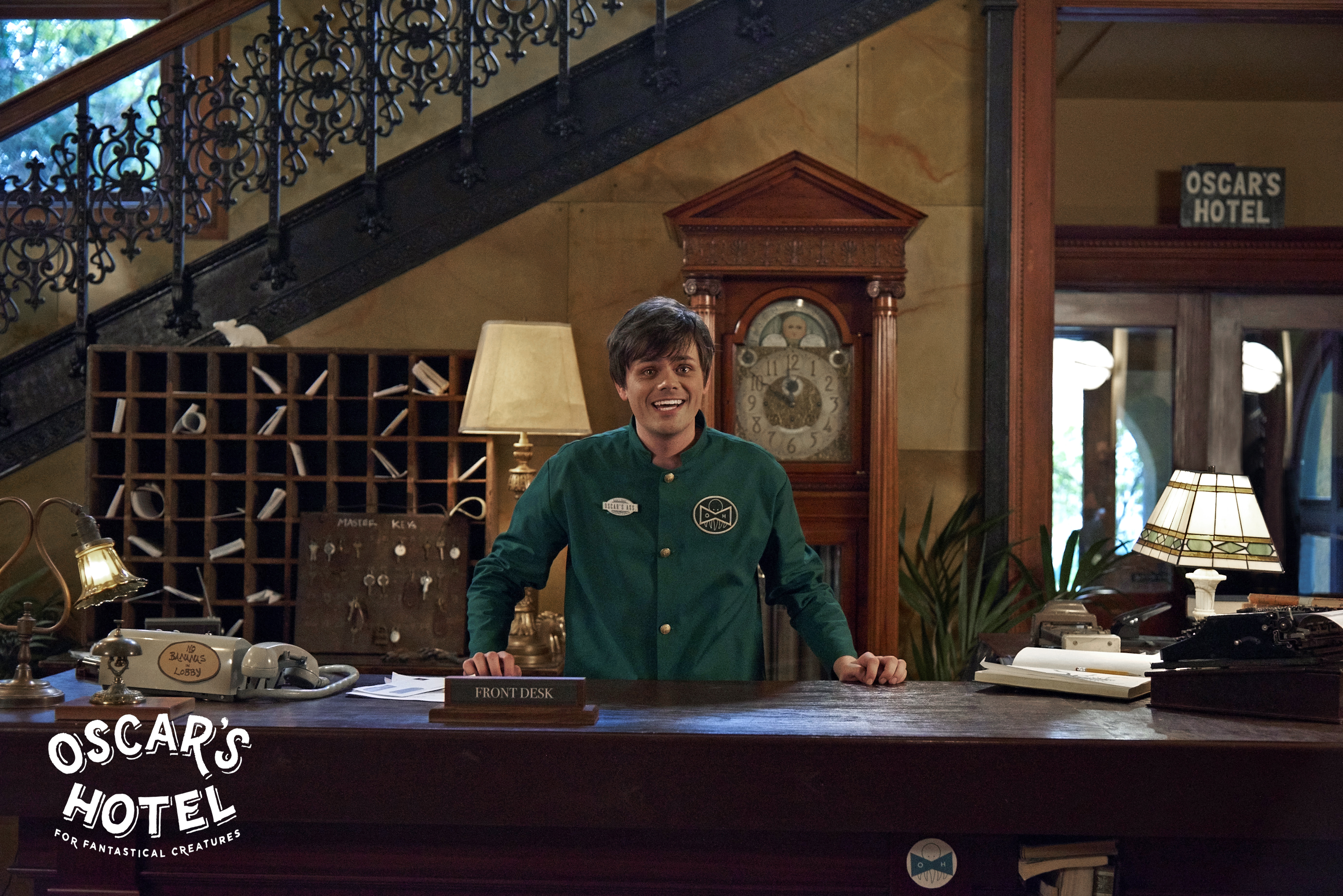 Still of Chris Kendall in Oscar's Hotel for Fantastical Creatures (2015)
