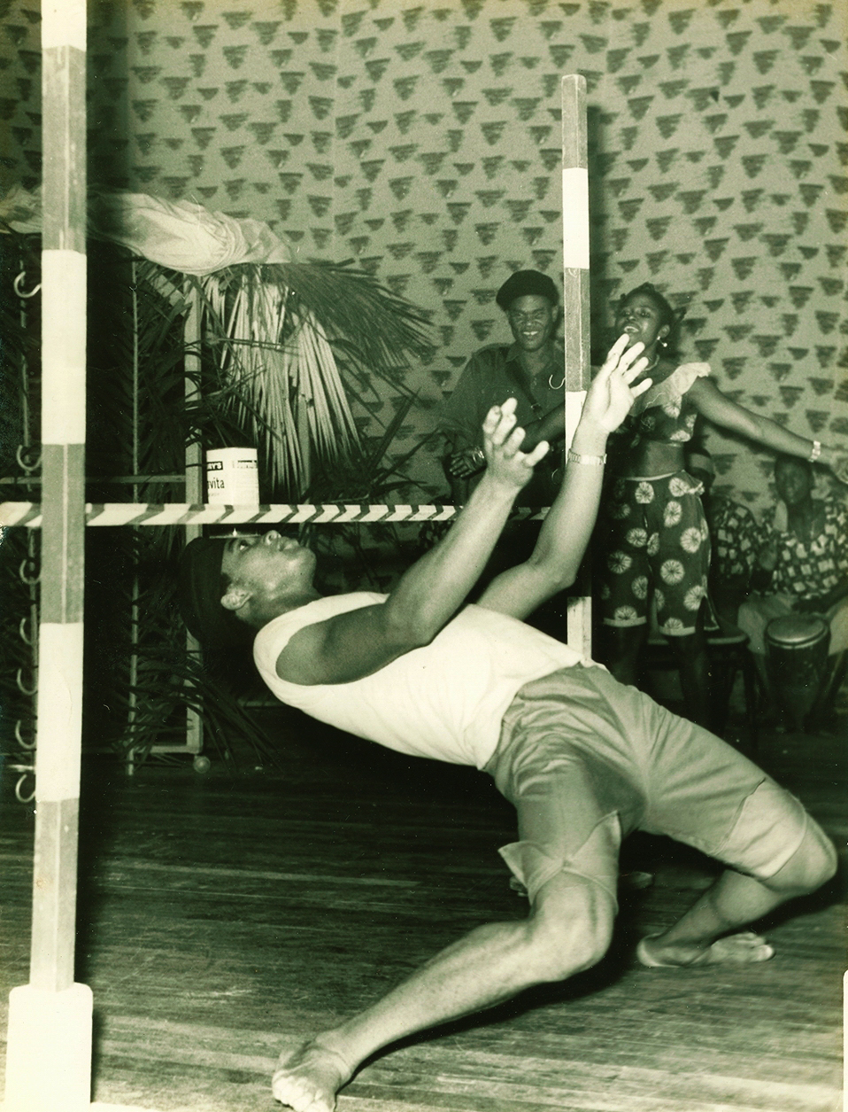 David Ogunde, the Limbo Dancer!