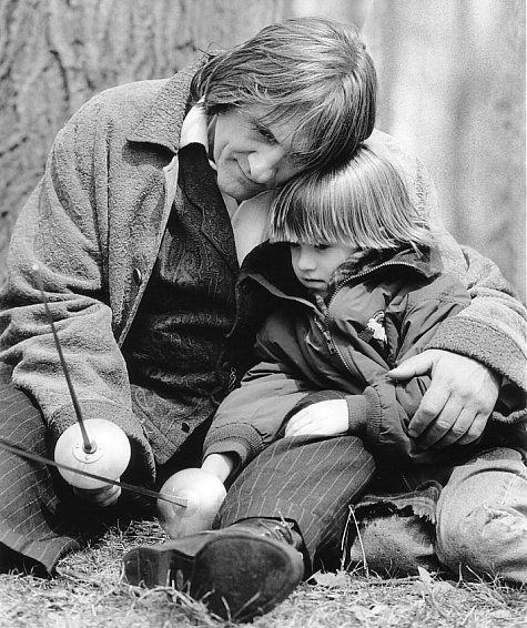 Still of Gérard Depardieu and Haley Joel Osment in Bogus (1996)