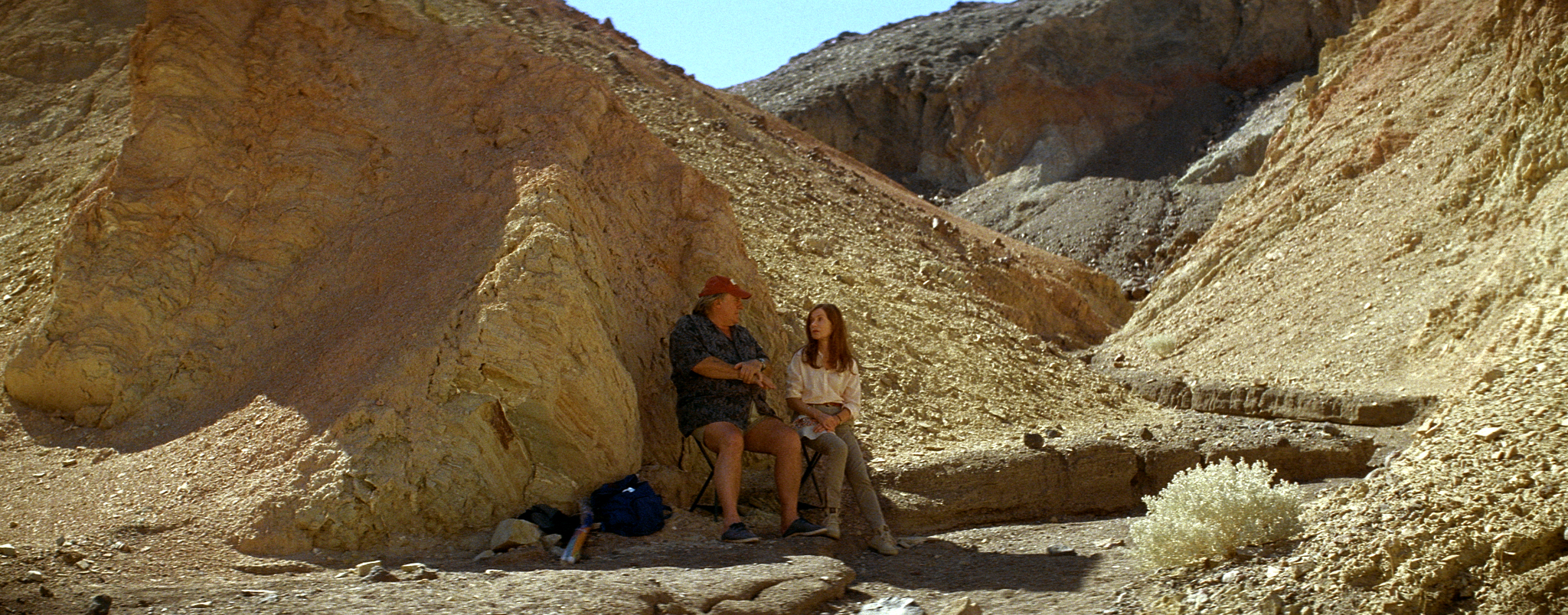 Still of Gérard Depardieu and Isabelle Huppert in Valley of Love (2015)