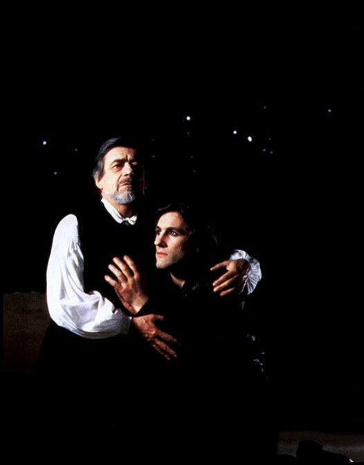 Still of Gérard Depardieu and François Périer in Le tartuffe (1984)