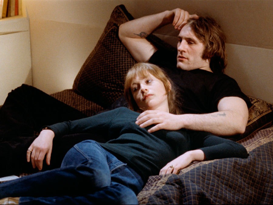 Still of Gérard Depardieu and Isabelle Huppert in Loulou (1980)