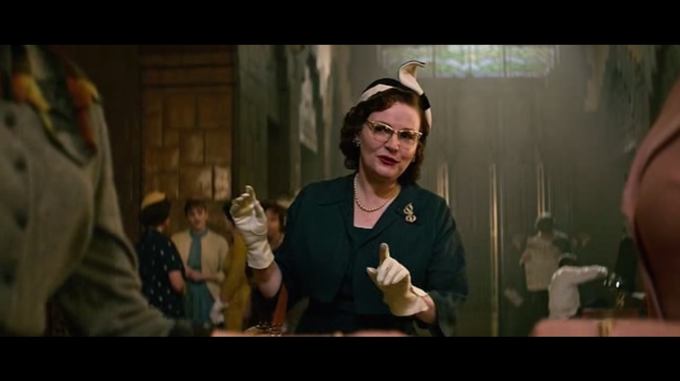 Jane Craven as Miriam in The Age of Adaline.