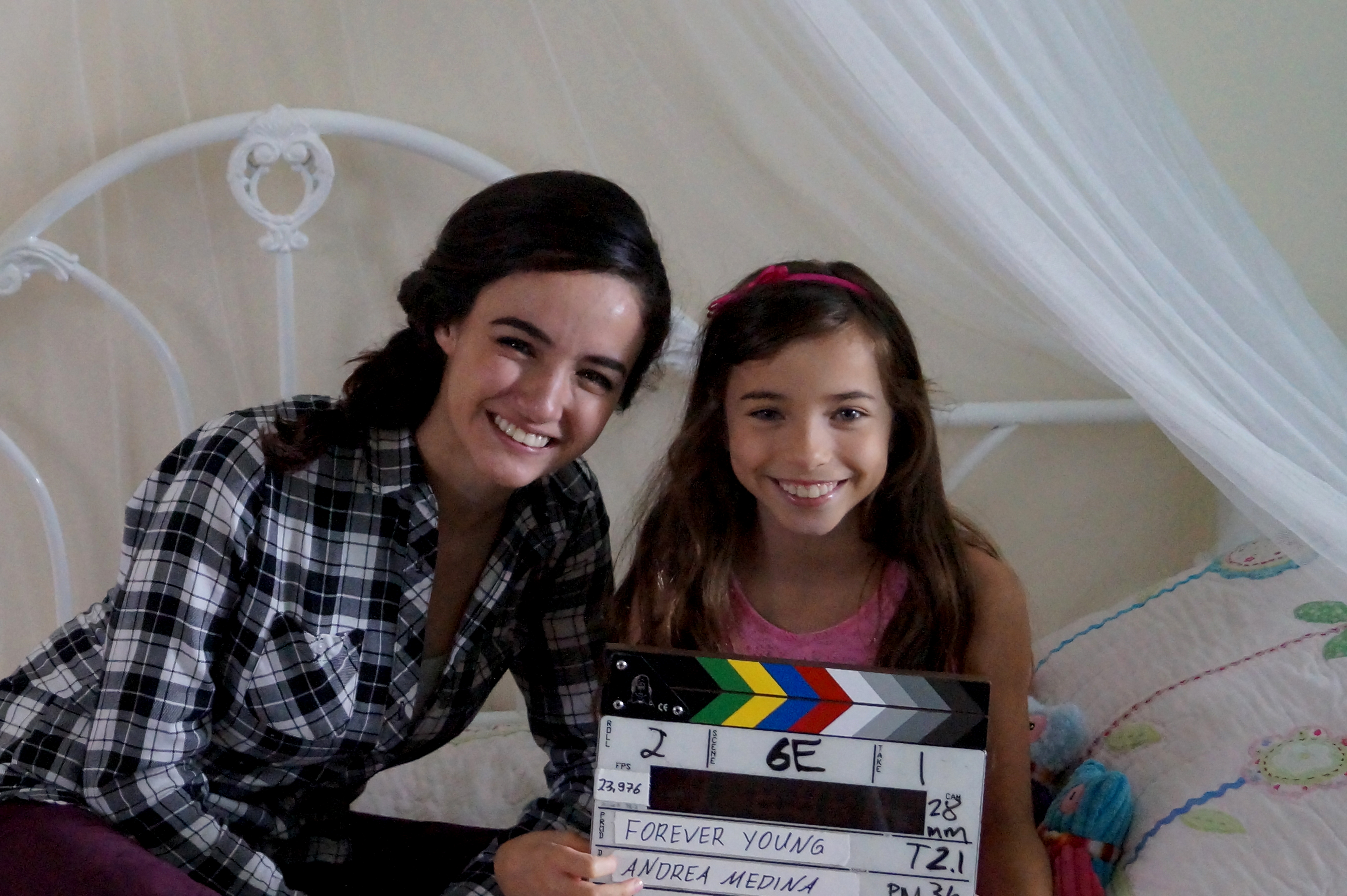 Olivia Knowles and Director Andrea Medina in the set of the short film 