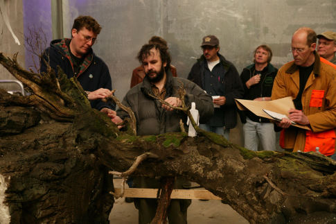 Peter Jackson, Andrew Lesnie, Grant Major and Richard Taylor in King Kong (2005)