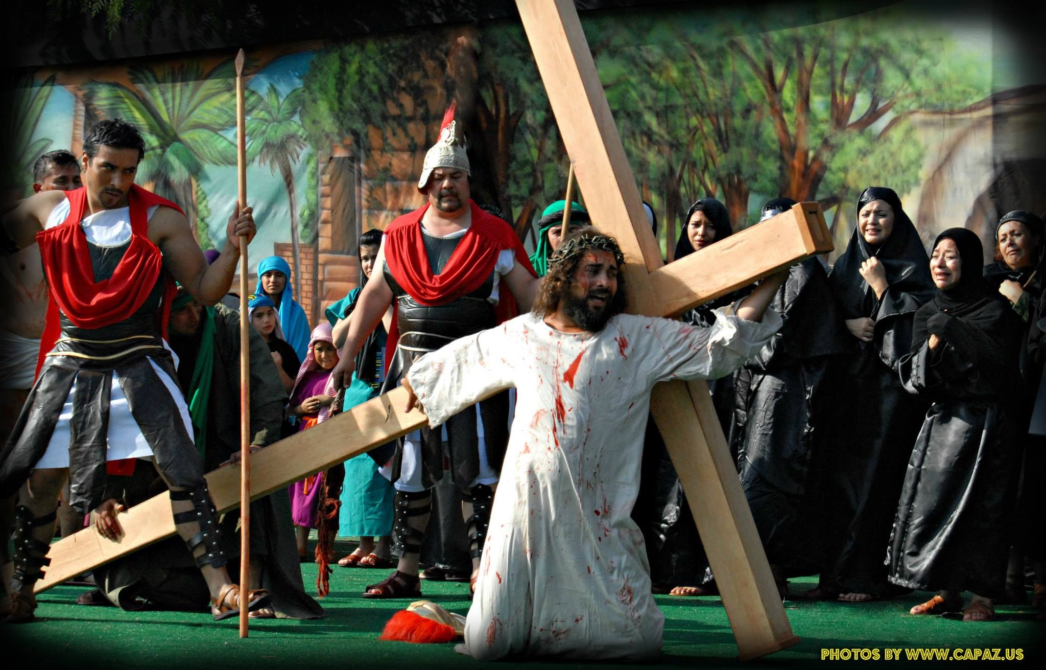 Pablo Time Nuñez as Jesus on the theater play Jesus of Nazareth.