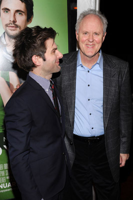 John Lithgow and Adam Scott at event of Keliamieji metai (2010)