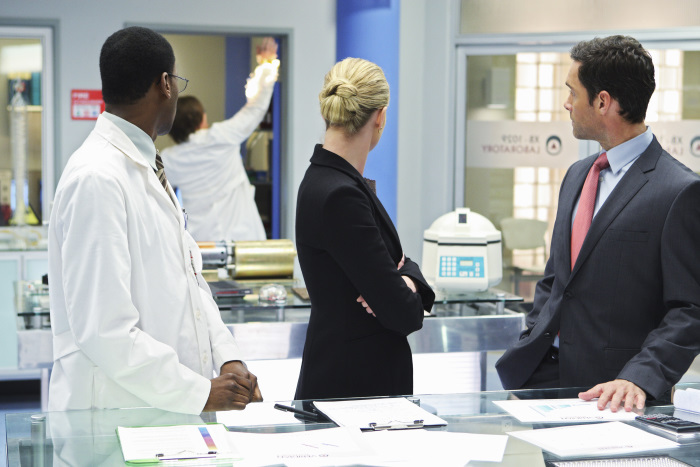 Still of Malcolm Barrett, Jay Harrington and Jesse Head in Better Off Ted (2009)