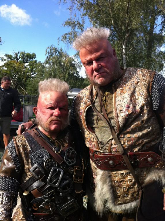 Edd Osmond & Ray Winstone in 'Snow White & the Huntsman'