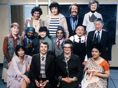 George Camiller, Barry Evans, Jacki Harding, Robert Lee, Pik Sen Lim, Kevork Malikyan, Jamila Massey, Ricardo Montez, Albert Moses, Zara Nutley, Françoise Pascal and Dino Shafeek in Mind Your Language (1977)