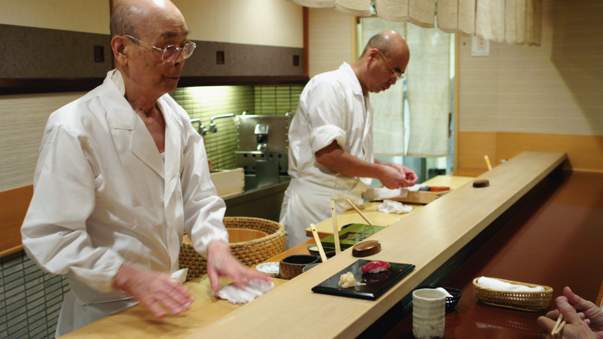 Still of Jiro Ono in Jiro Dreams of Sushi (2011)