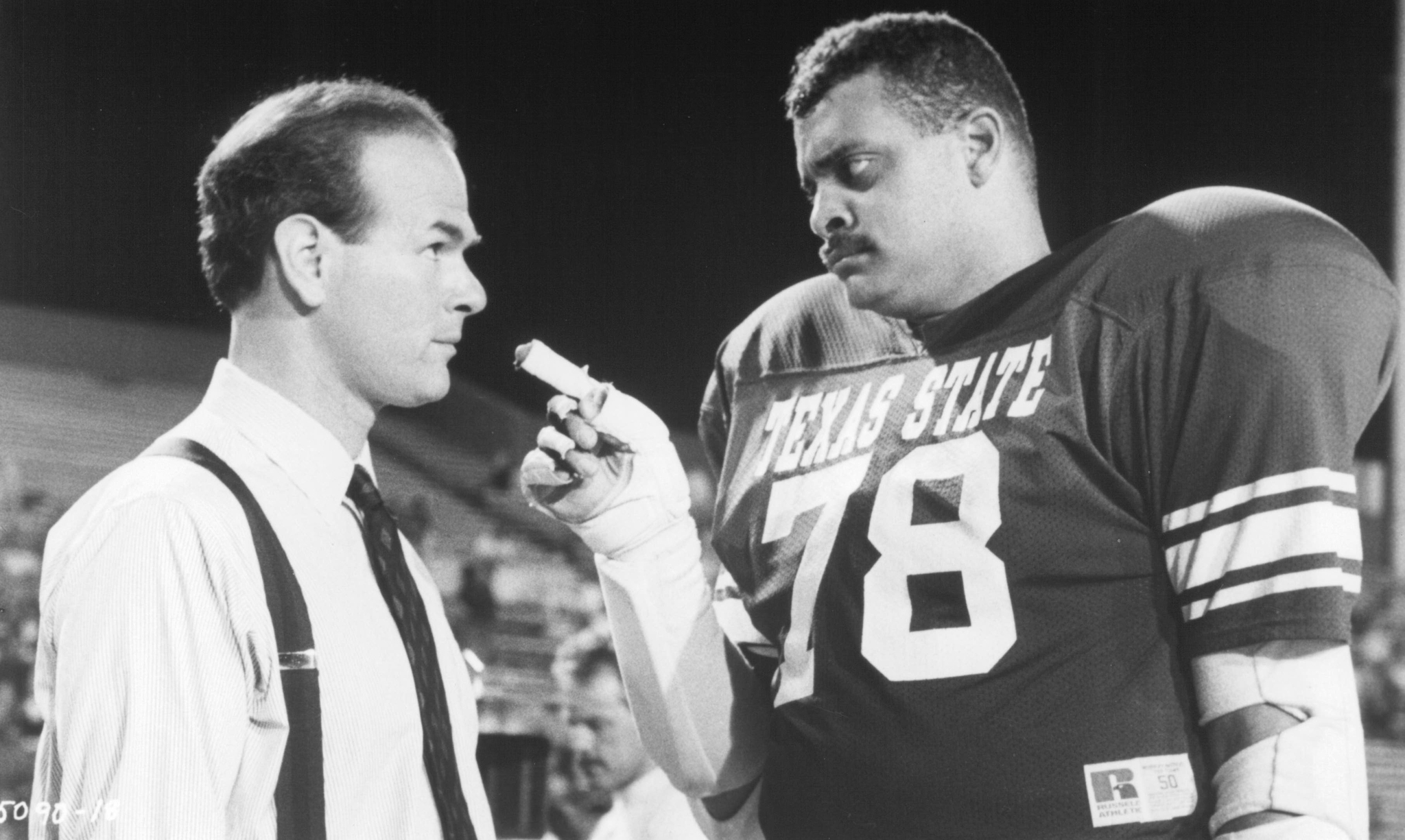 Still of Sinbad and Larry Miller in Necessary Roughness (1991)
