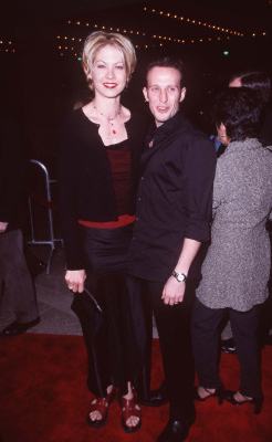 Bodhi Elfman and Jenna Elfman at event of Great Expectations (1998)