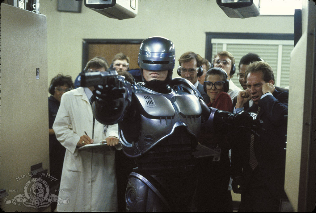 Still of Peter Weller and Miguel Ferrer in RoboCop (1987)