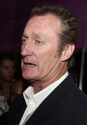 Bryan Brown at event of Dirty Deeds (2005)