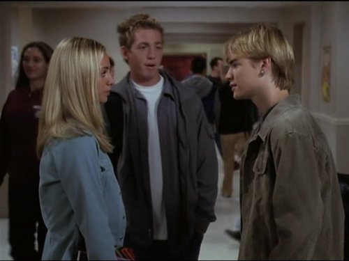 Still of Kaley Cuoco, David Gallagher and Dwight Ketchum in 7th Heaven (1996)
