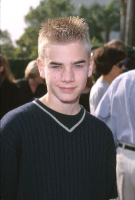 David Gallagher at event of Snow Day (2000)