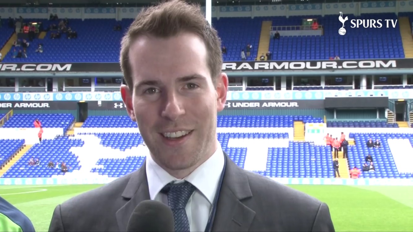 2014: Pre-Match - Daniel van der Molen presenting pitch-side.