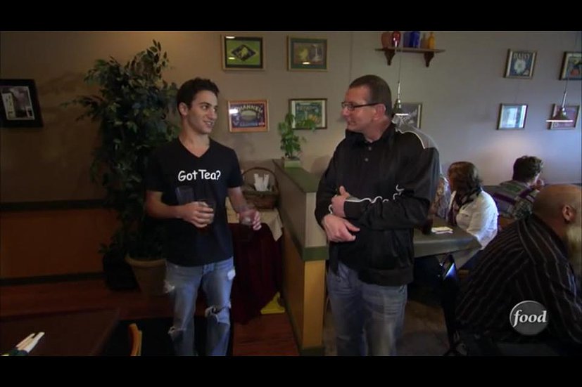 Screenshot from Food Network's Restaurant Impossible with Robert Irvine