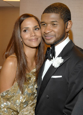 Halle Berry and Usher Raymond