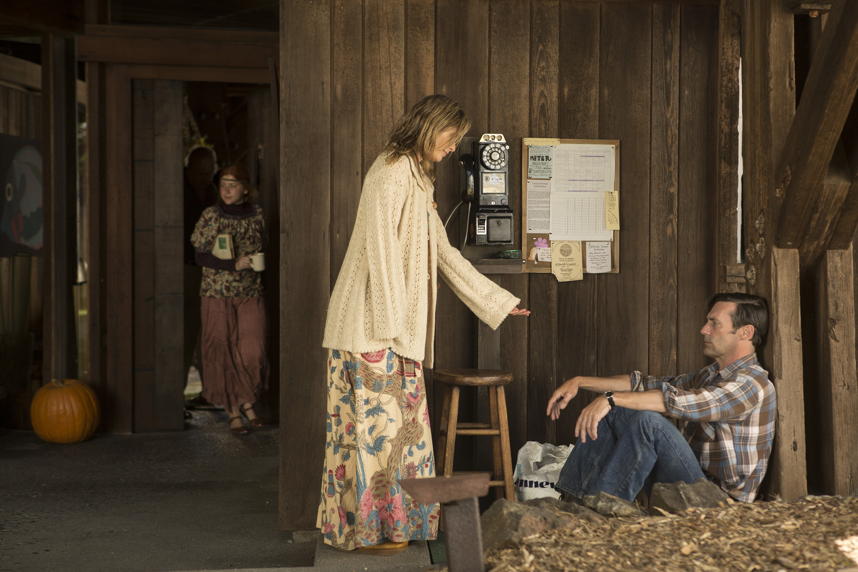 Still of Helen Slater and Jon Hamm in MAD MEN. Reklamos vilkai (2007)