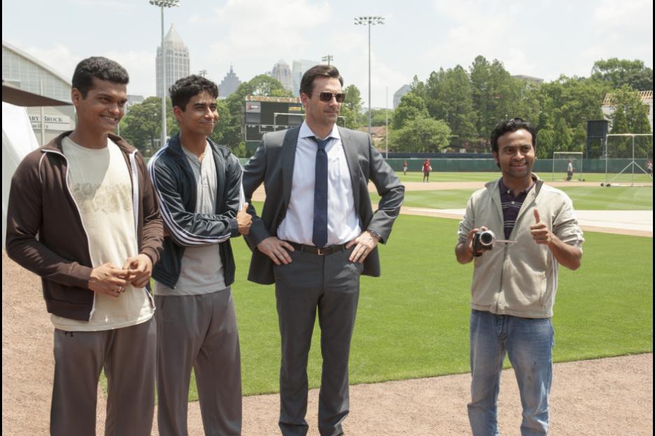 Still of Jon Hamm, Madhur Mittal, Pitobash and Suraj Sharma in Million Dollar Arm (2014)