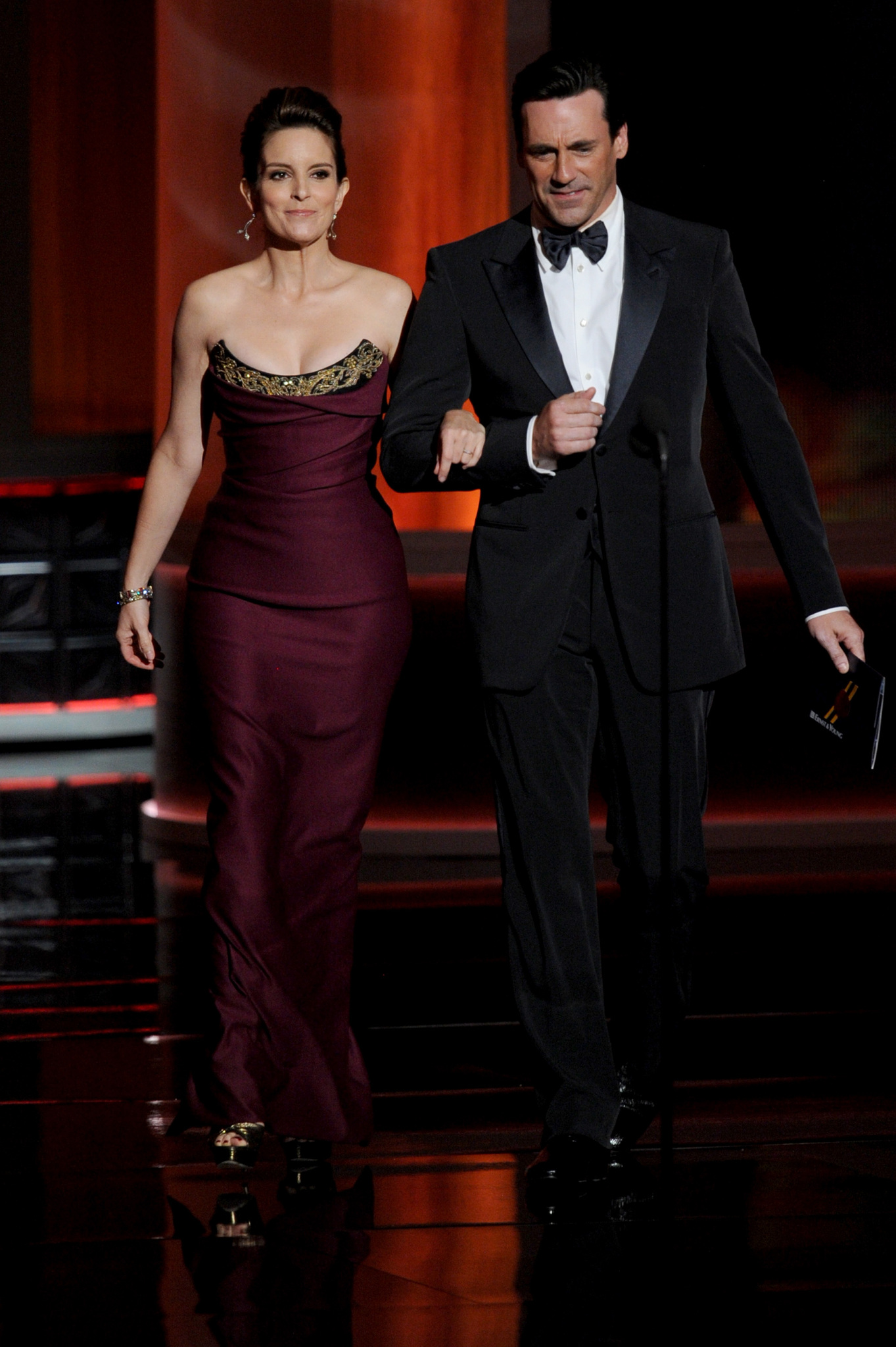 Tina Fey and Jon Hamm at event of The 64th Primetime Emmy Awards (2012)