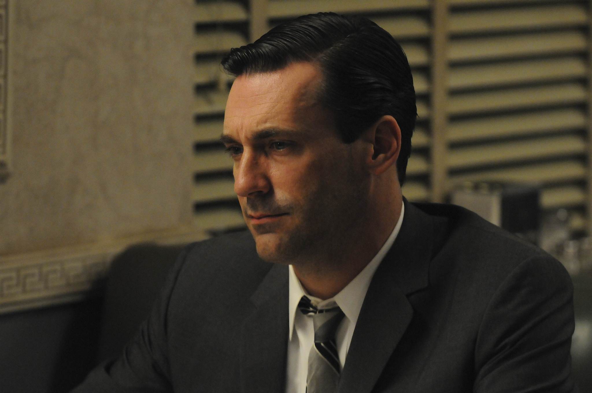 Still of Jon Hamm in MAD MEN. Reklamos vilkai (2007)