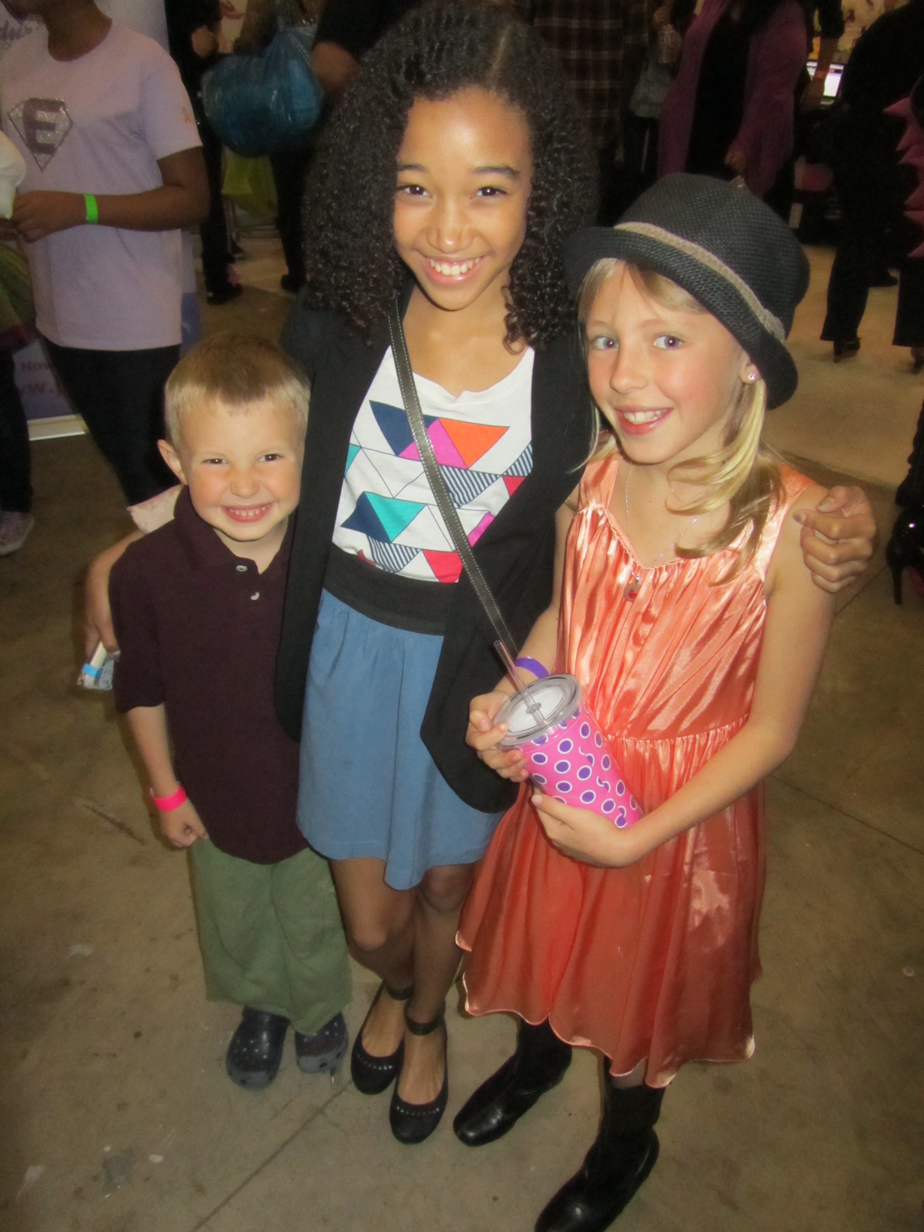Hazel and Angus Sepenuk with Amandla Stenberg (THE HUNGER GAMES) at the Nickelodeon Kids Choice Awards Celebrity Gifting Suite